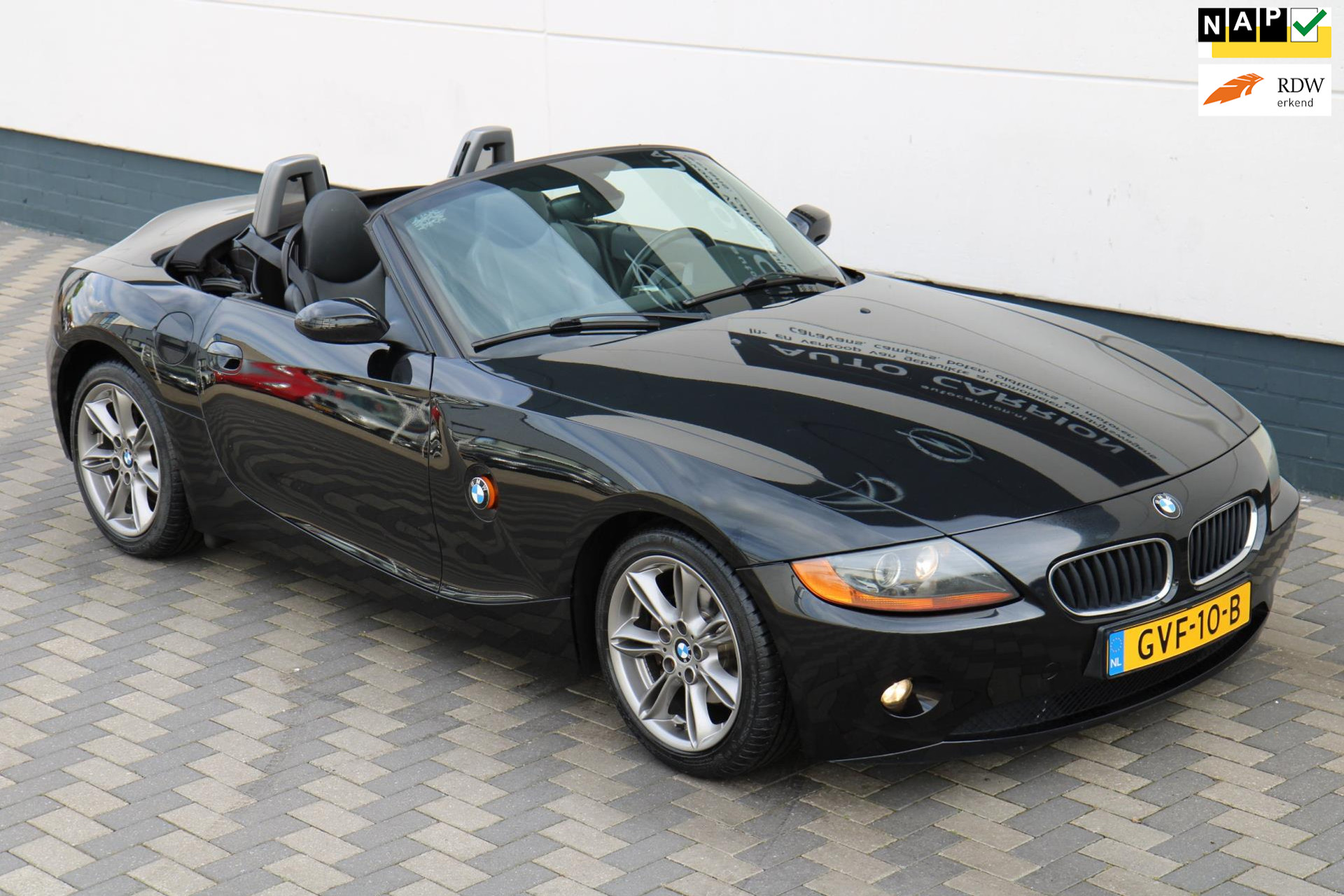 43018144-66.jpg