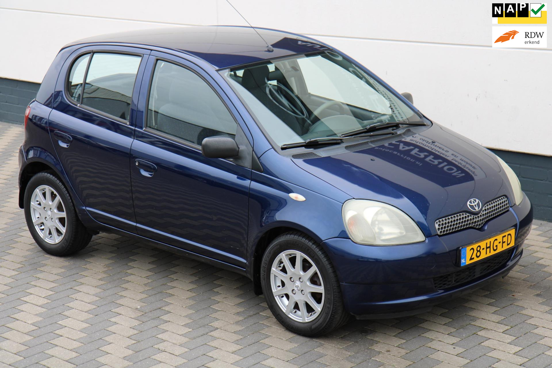 43697911-58.jpg