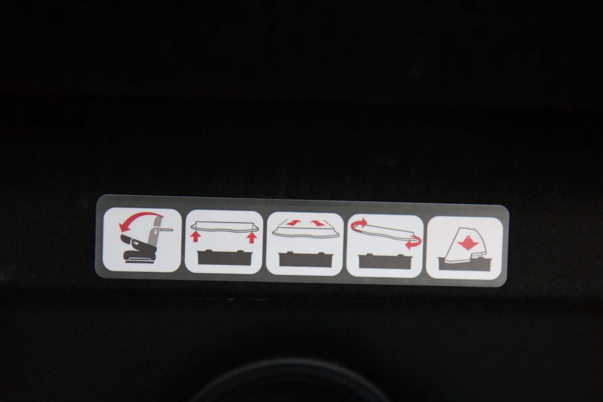 44721721-56.jpg