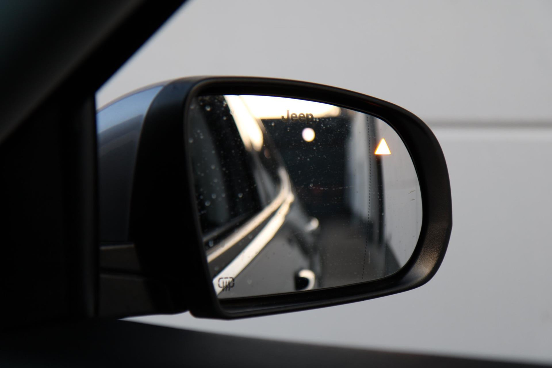 44721721-79.jpg