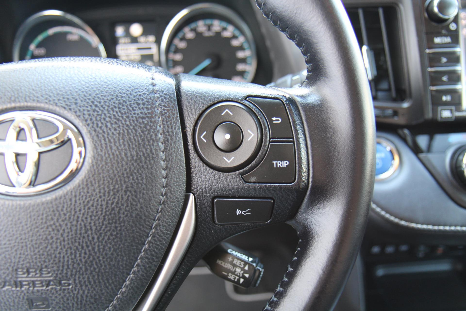 44980817-17.jpg