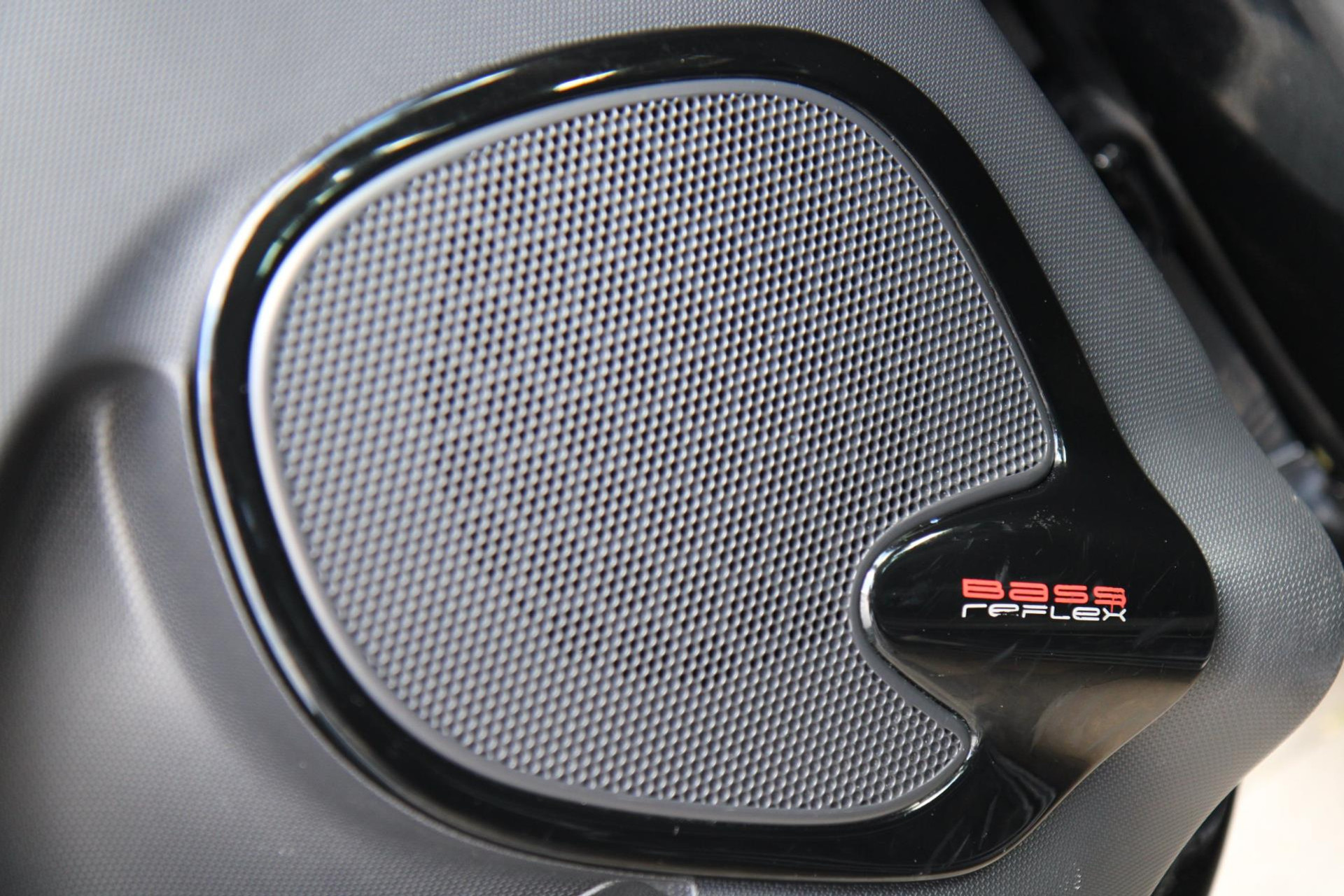 44993406-52.jpg