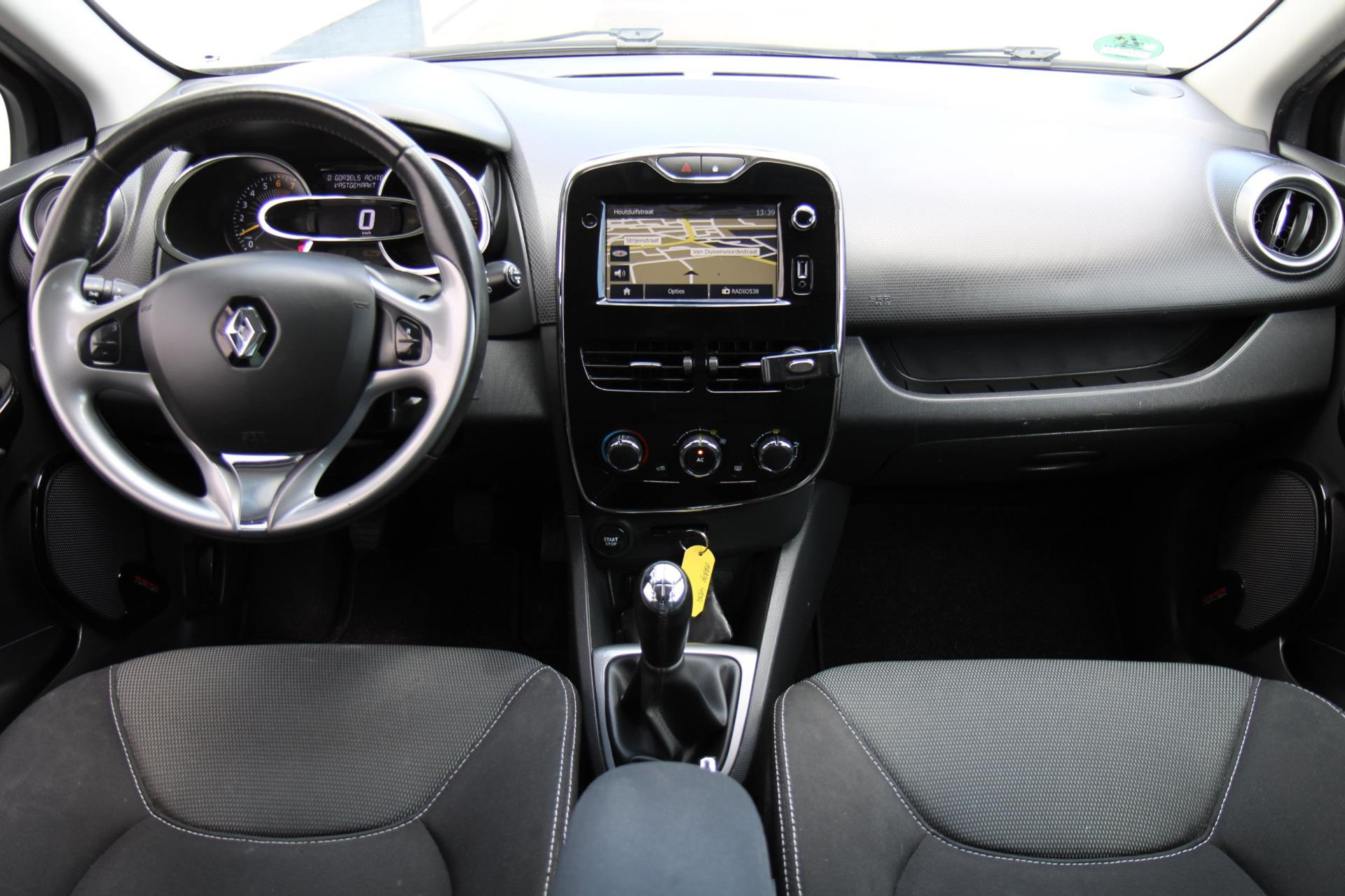 44993406-8.jpg