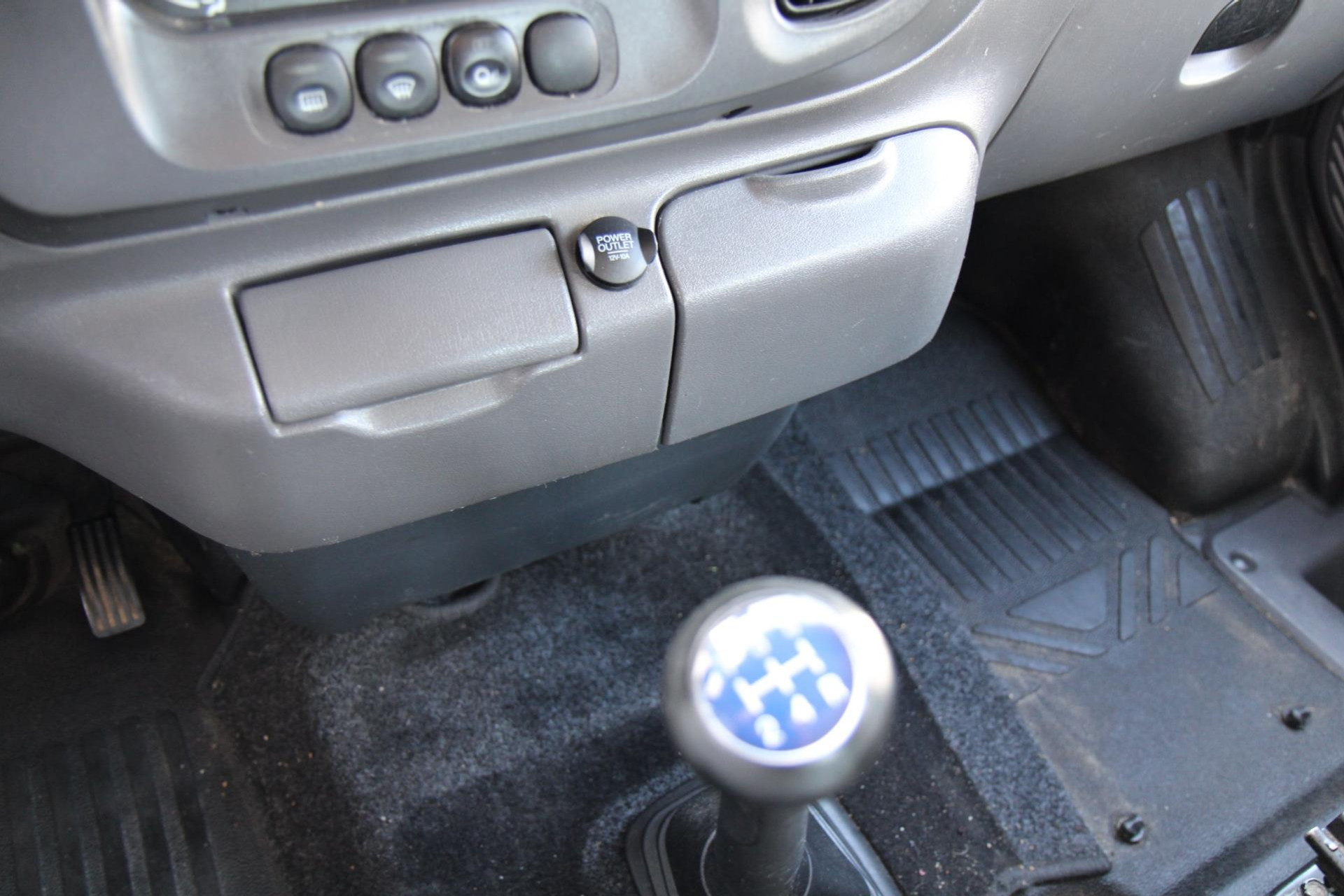 44998918-14.jpg
