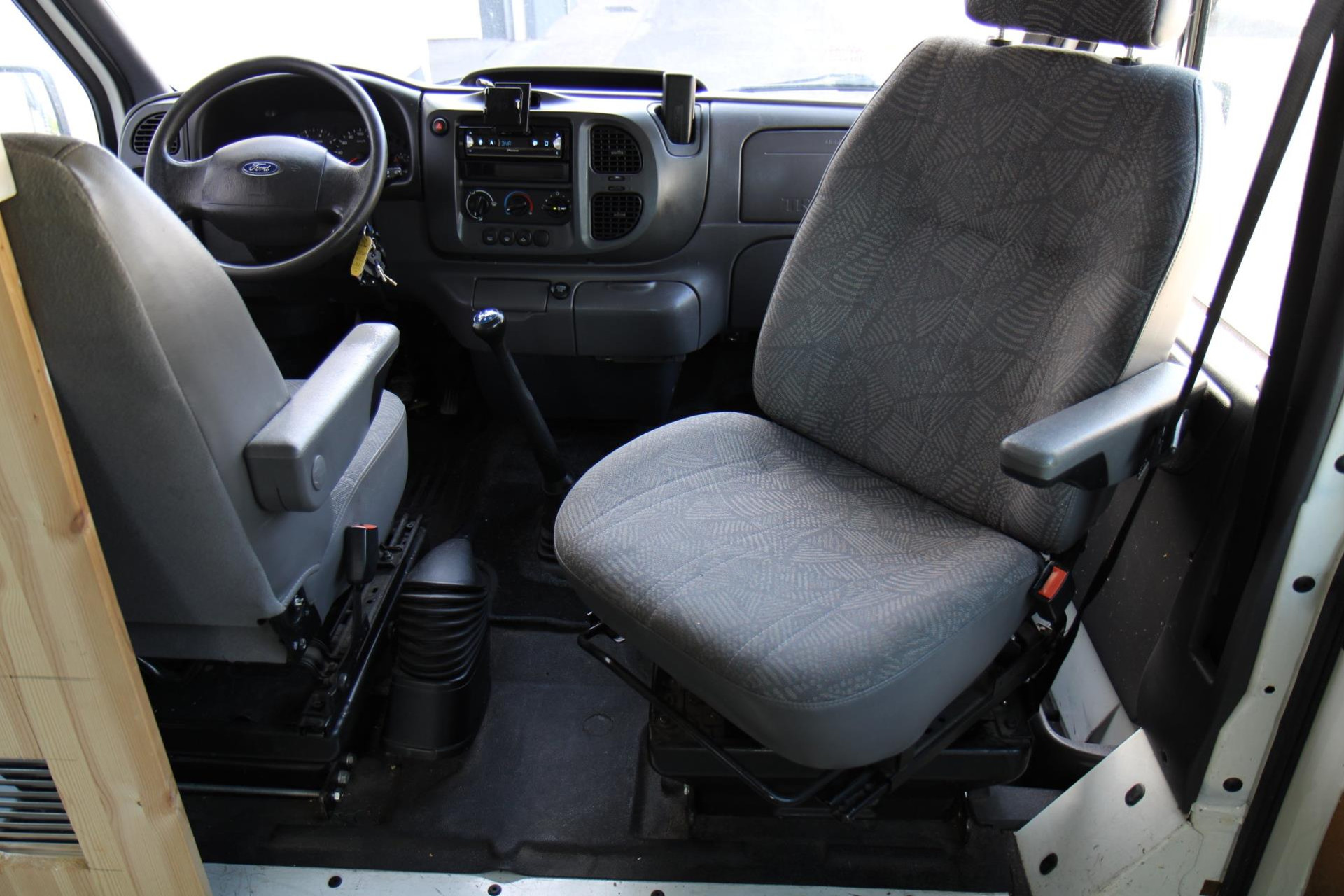44998918-20.jpg