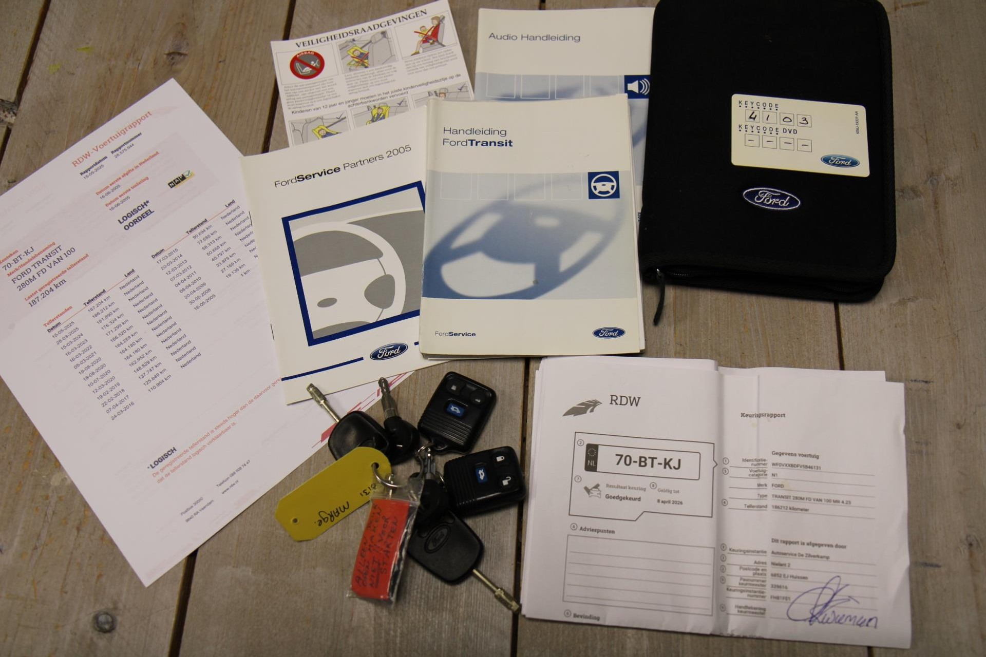 44998918-21.jpg