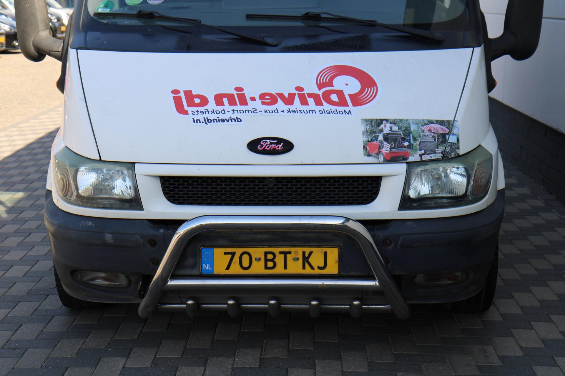 44998918-45.jpg