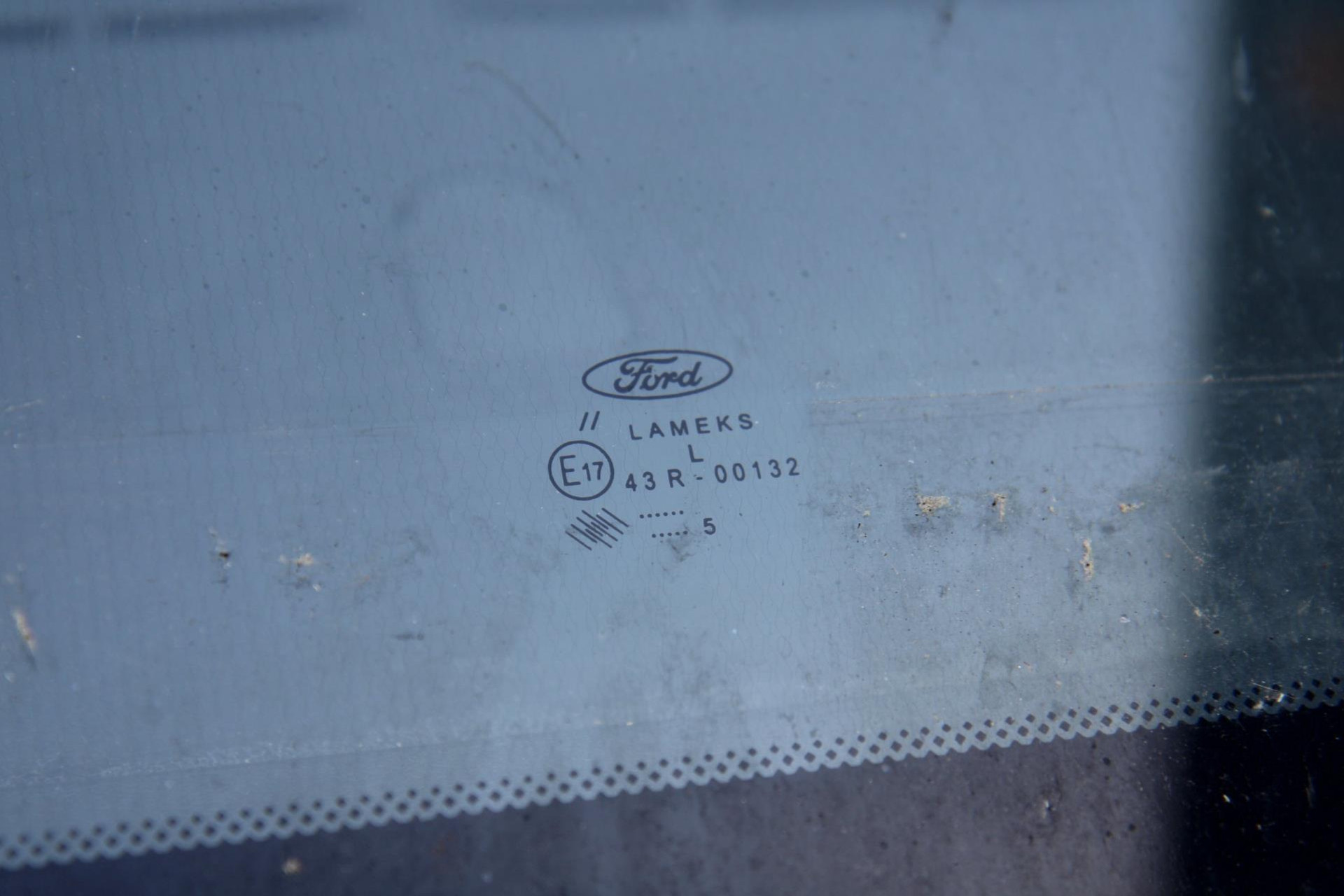 44998918-49.jpg