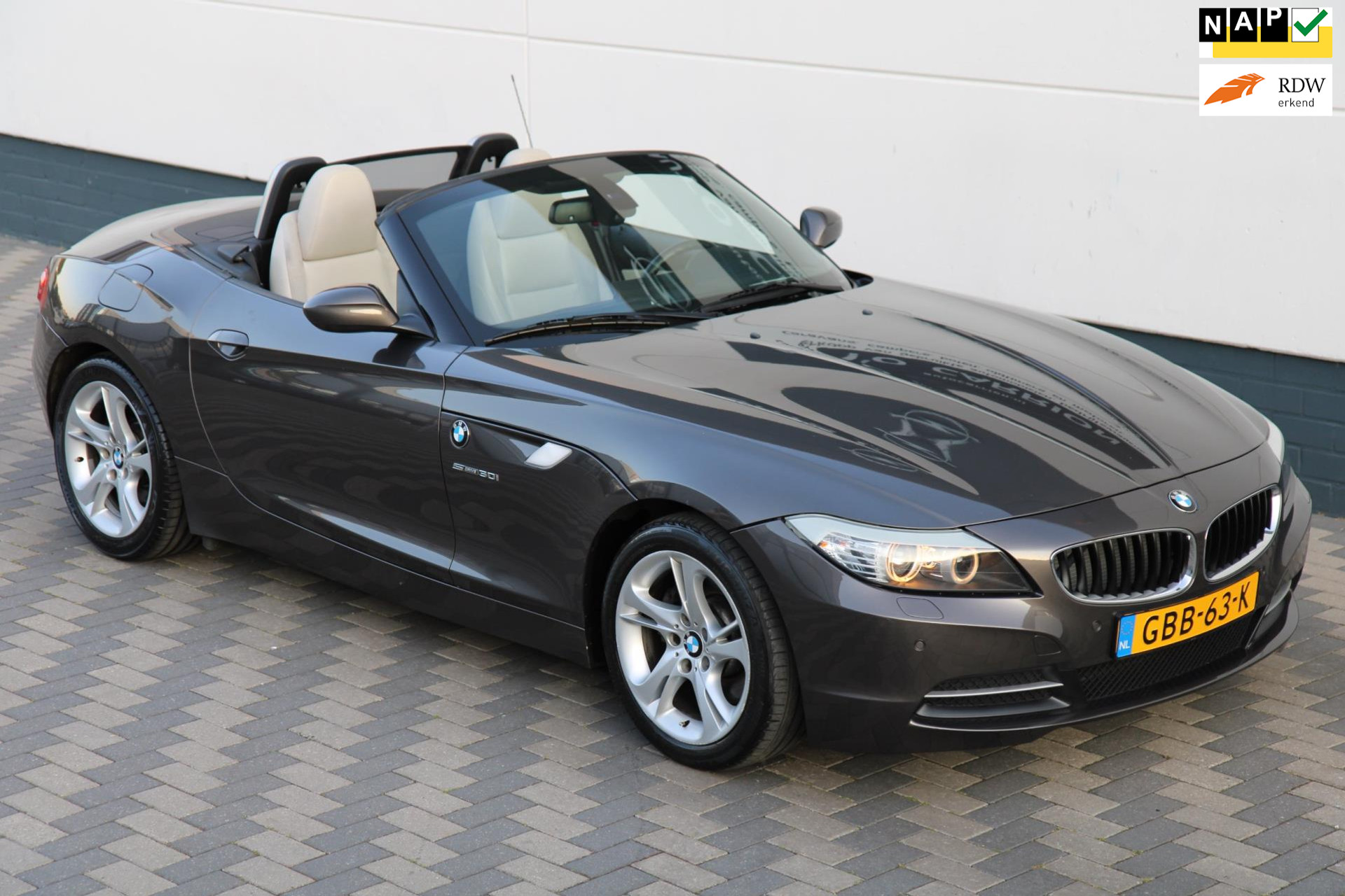 45820906-83.jpg