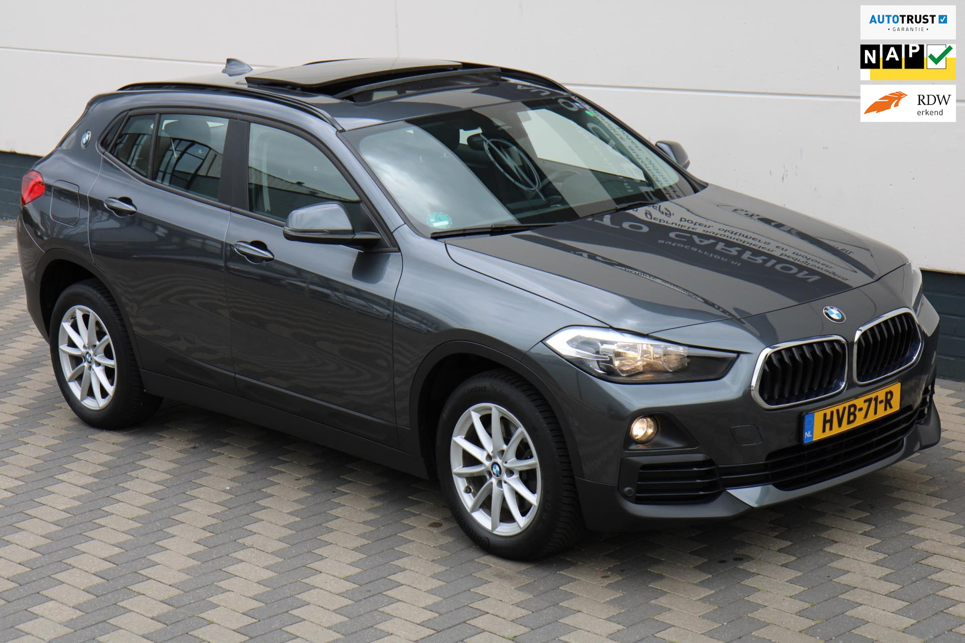 45963423-76.jpg