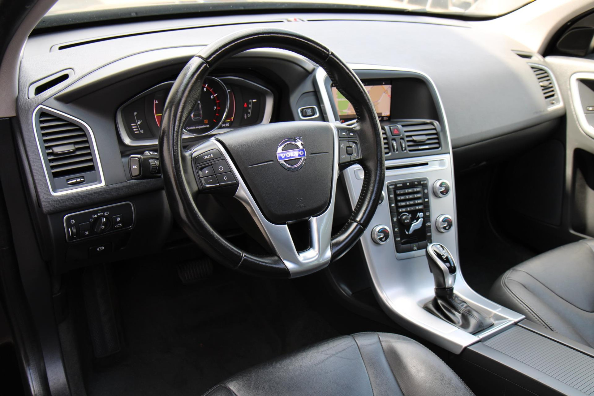 45493737-32.jpg