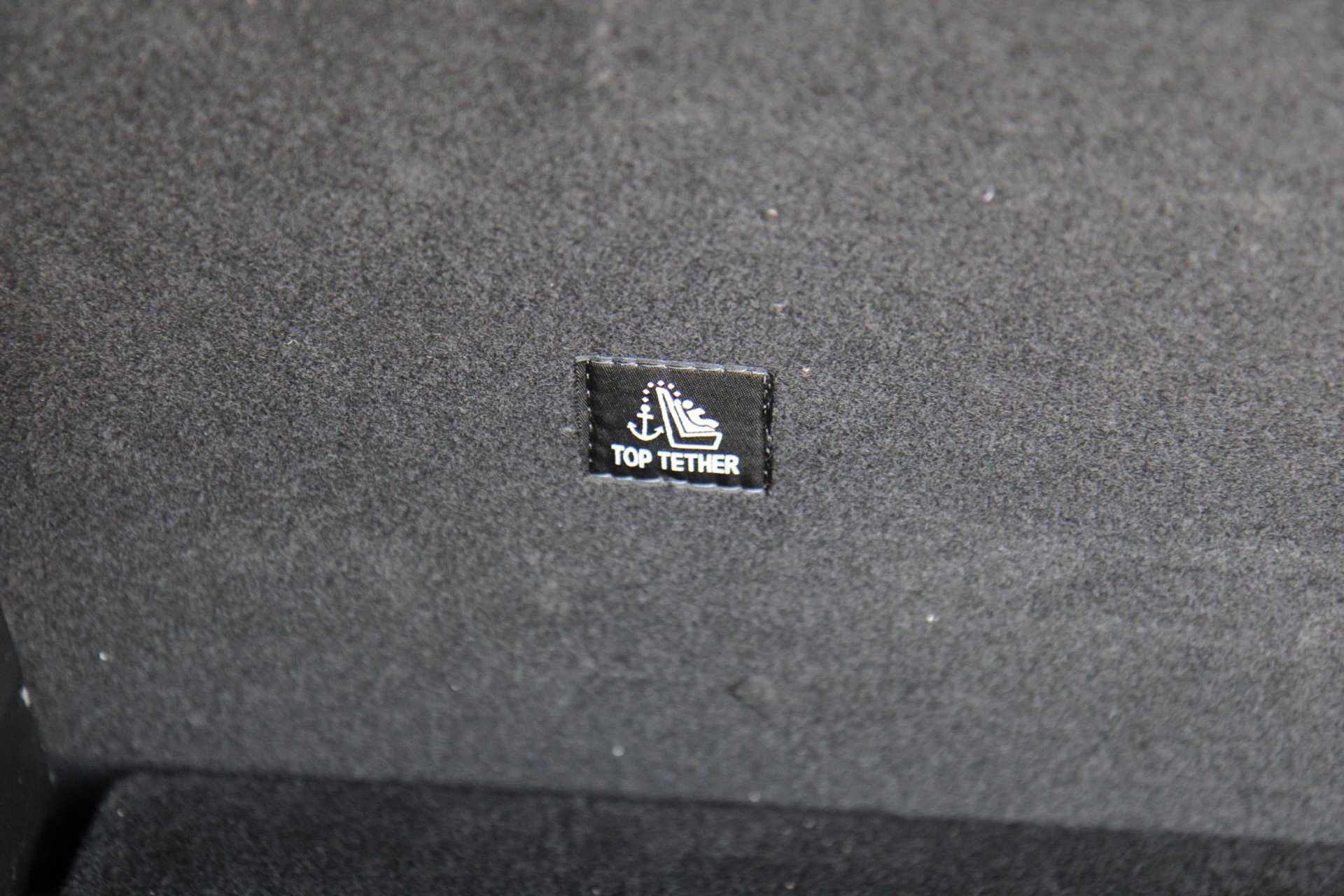 45669758-58.jpg
