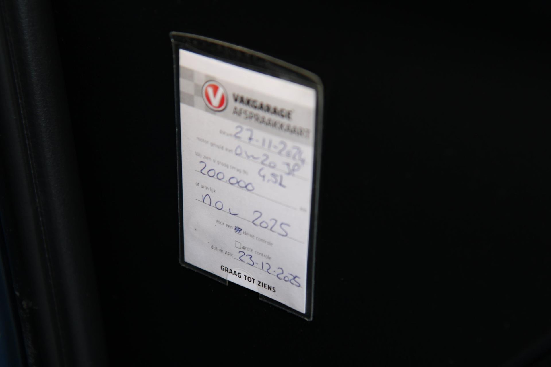 45828633-38.jpg