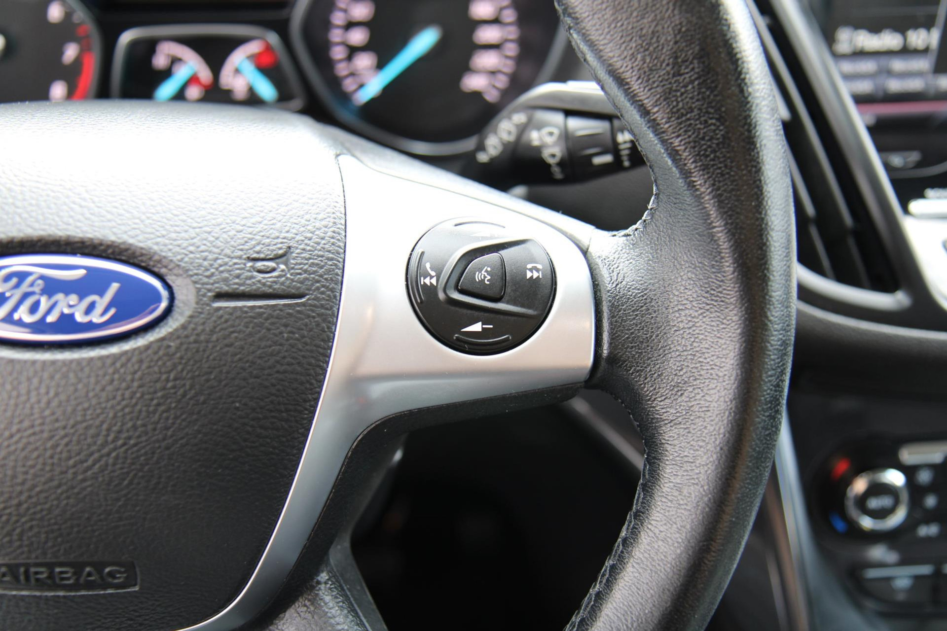 45899264-11.jpg
