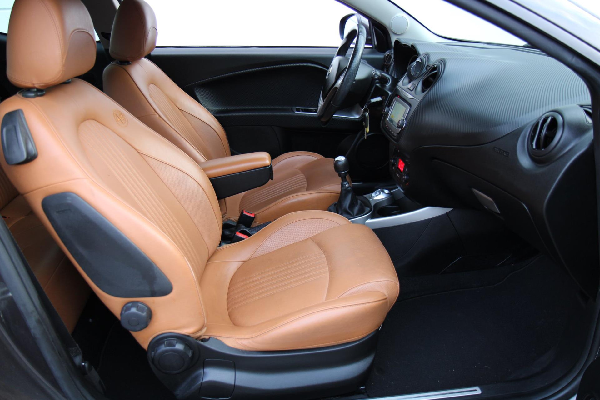 45899624-62.jpg