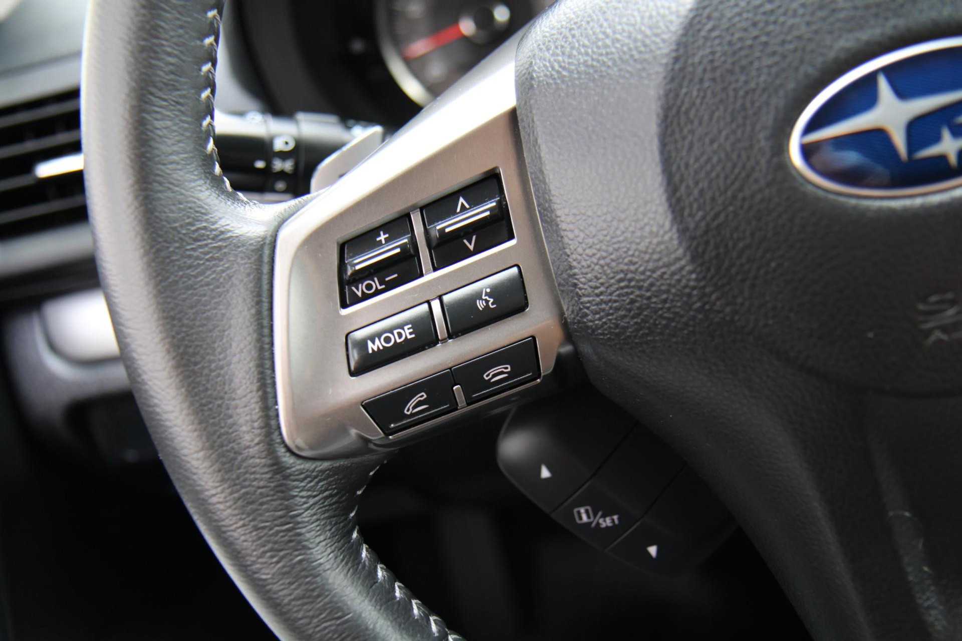 45899771-15.jpg
