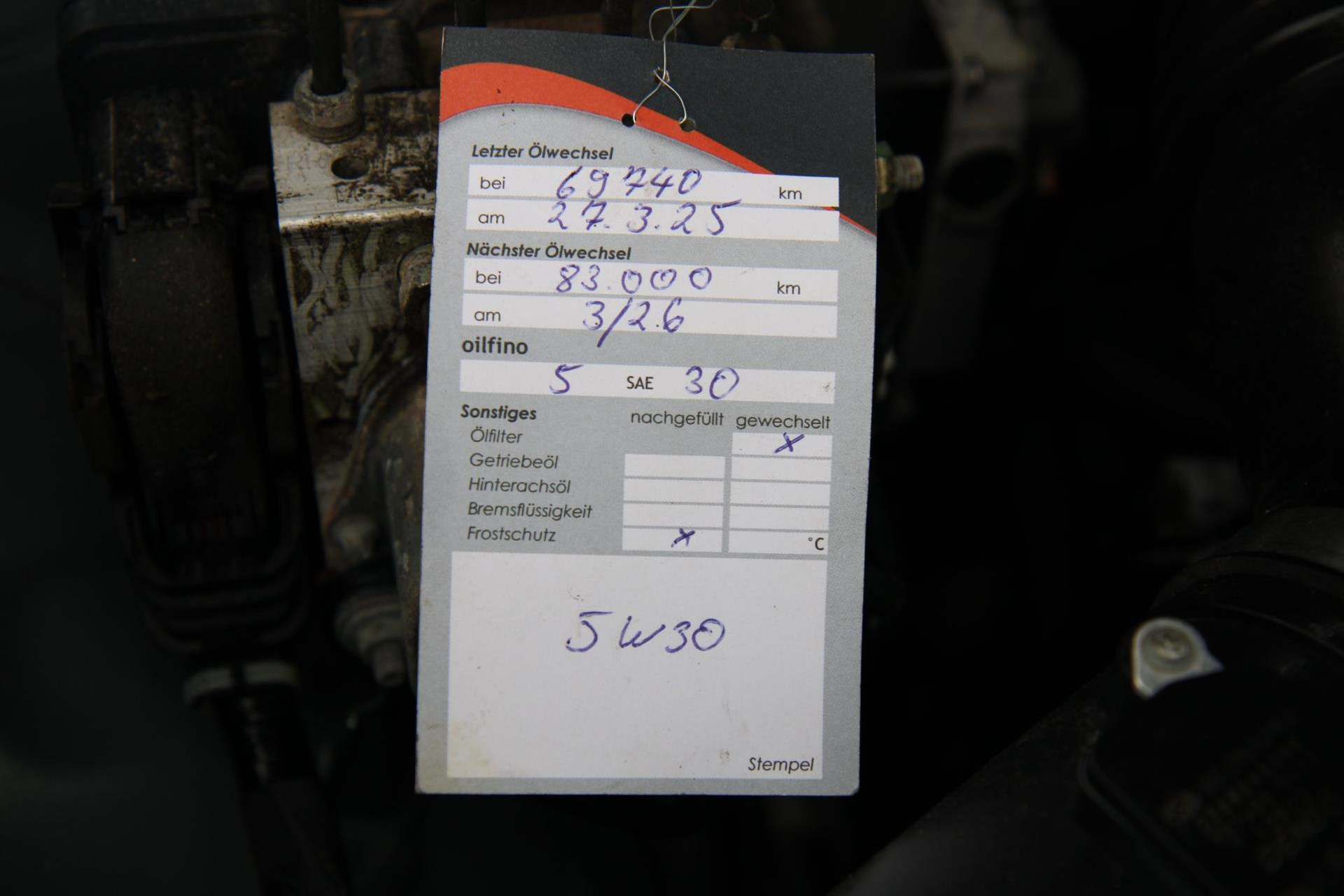 45945022-45.jpg