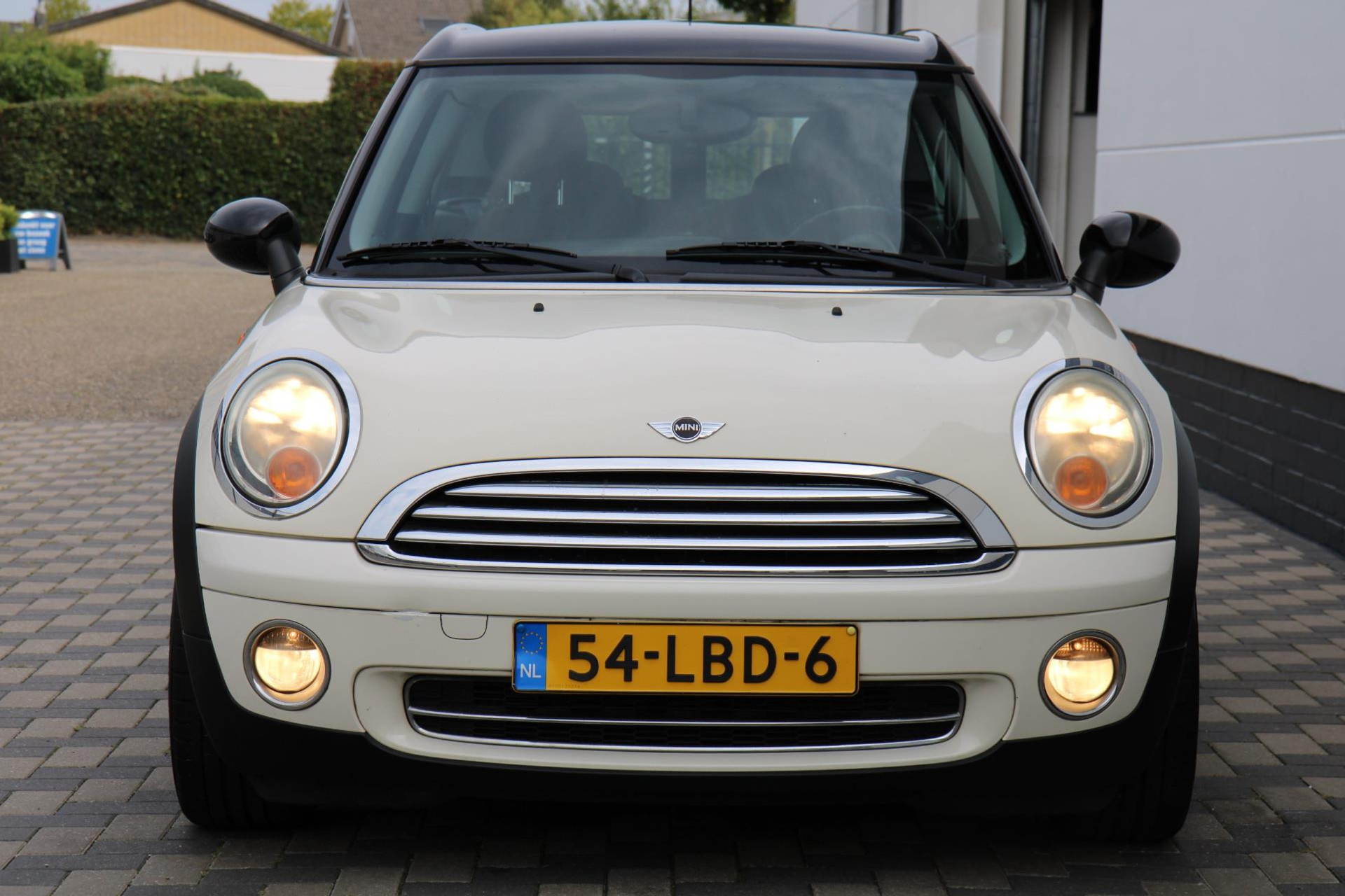 46882866-27.jpg