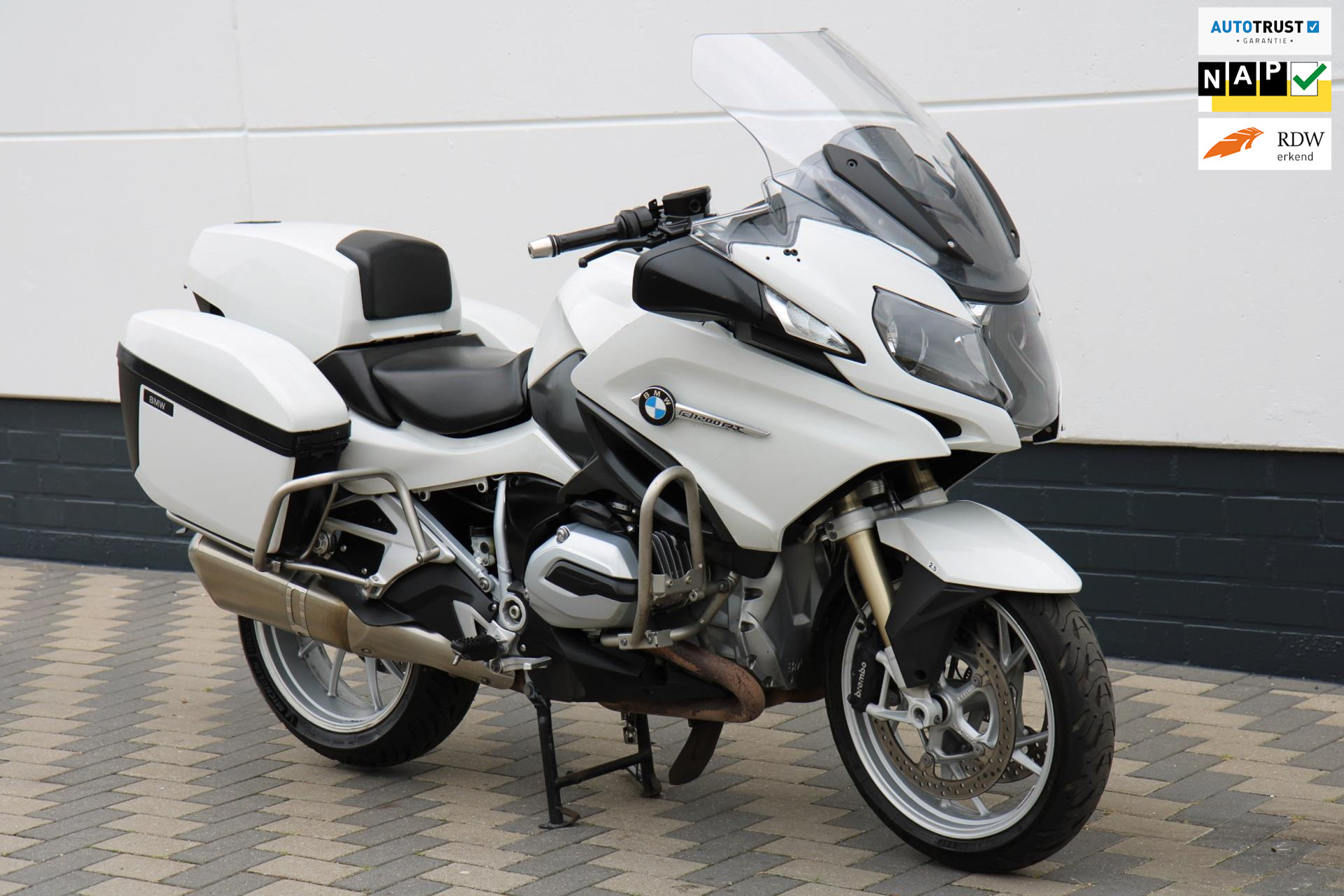 47043049-0.jpg