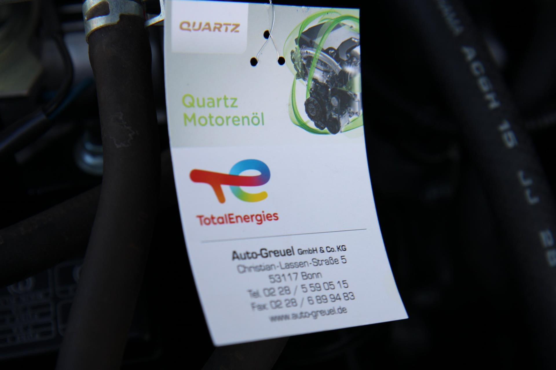 47134421-47.jpg