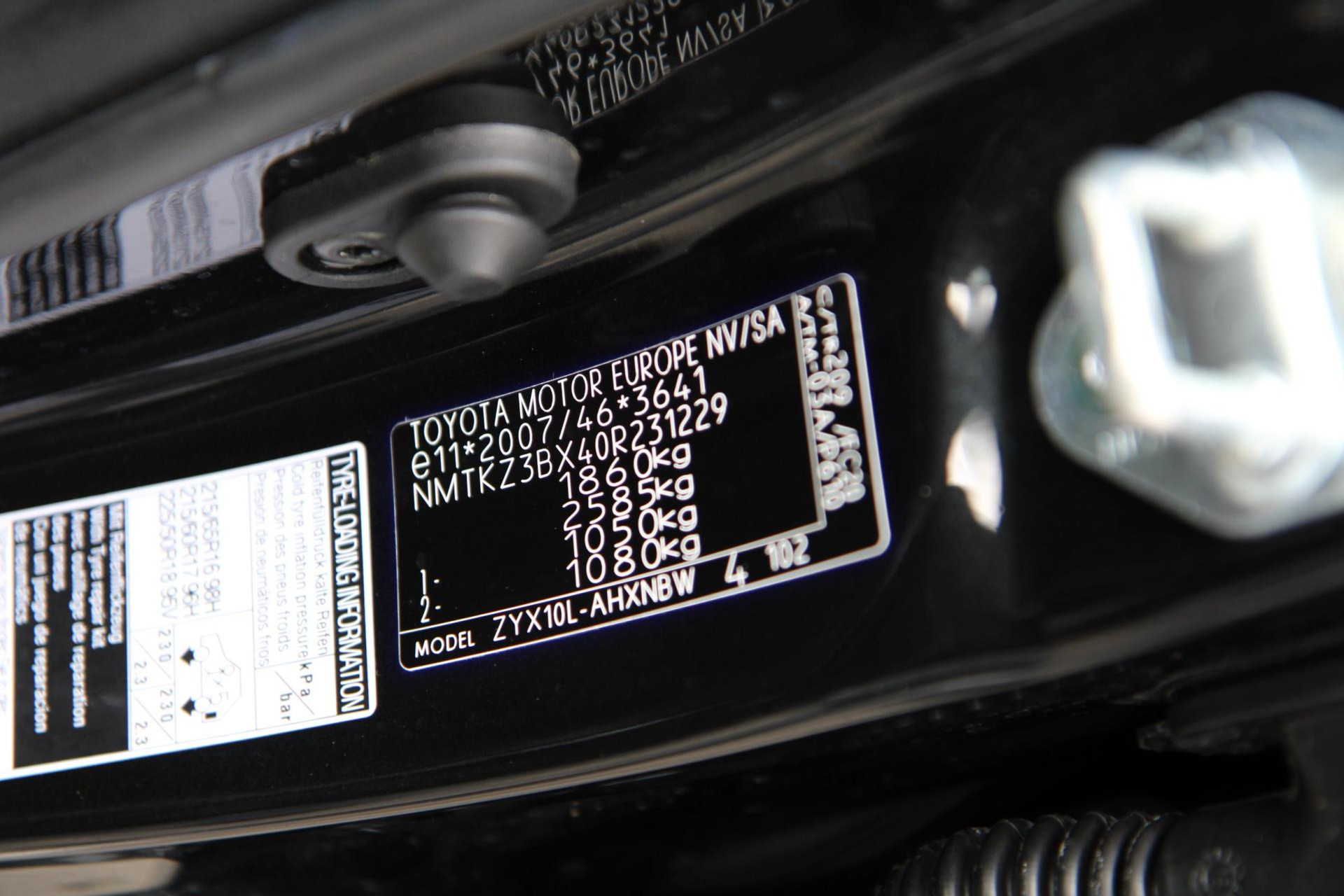 47148016-40.jpg