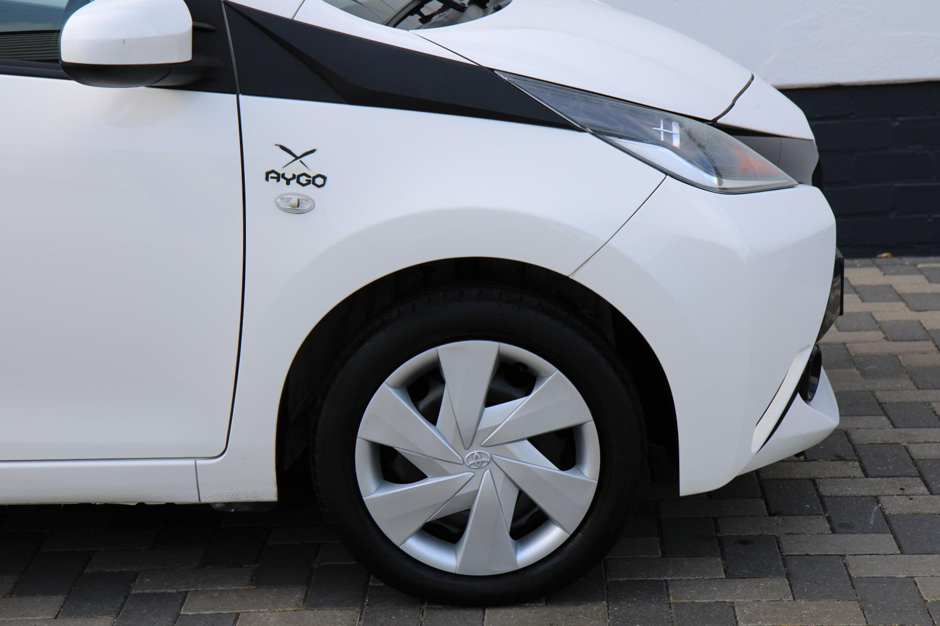 47226770-21.jpg