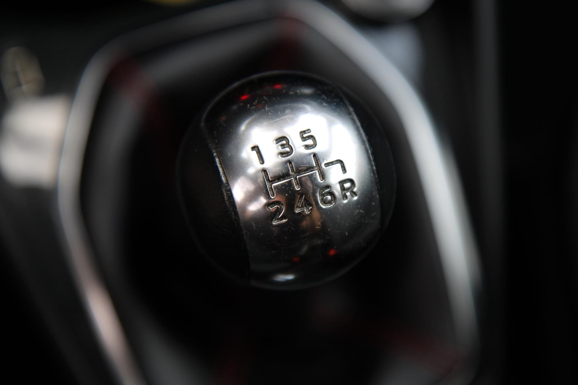 47227040-36.jpg