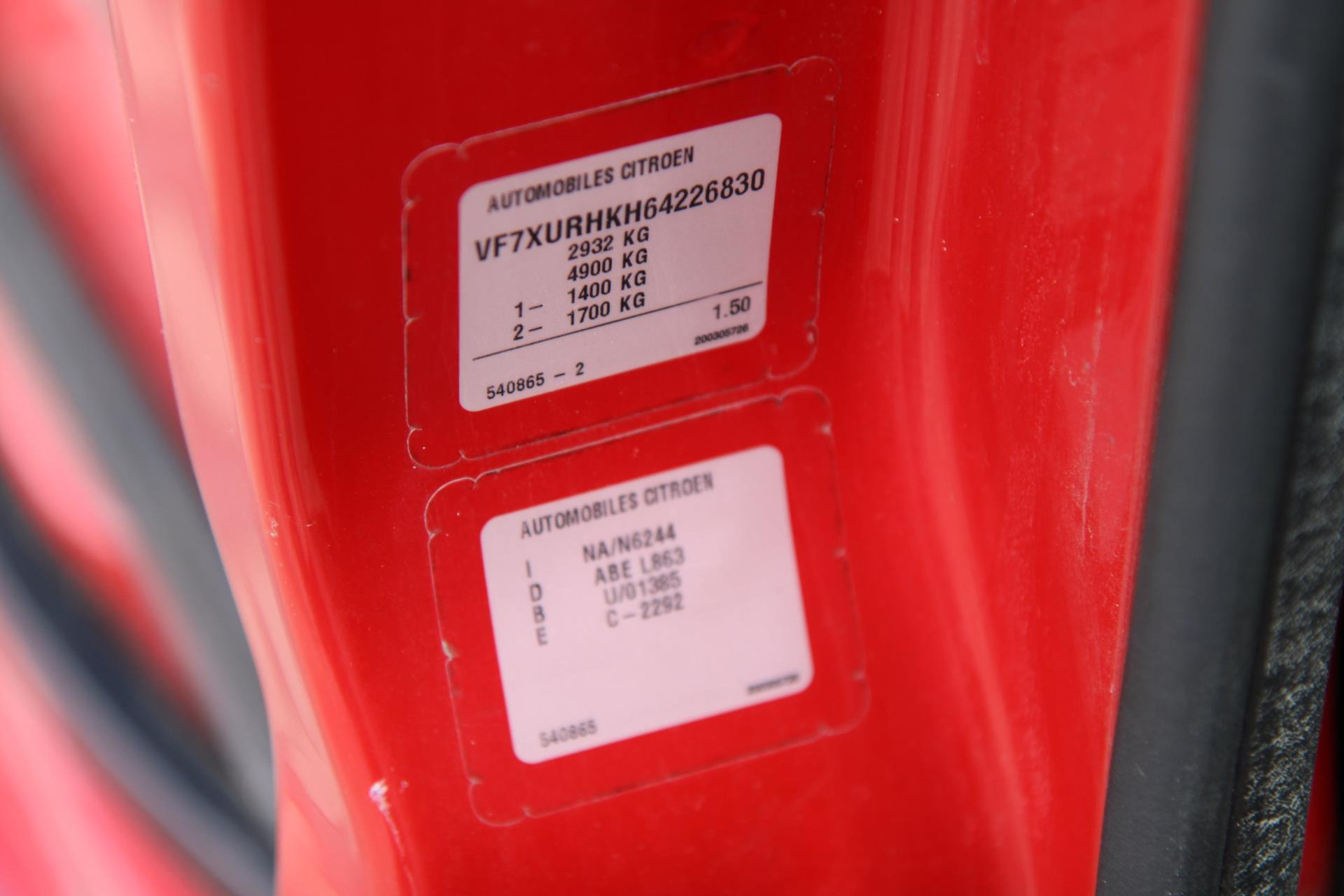 47256511-27.jpg