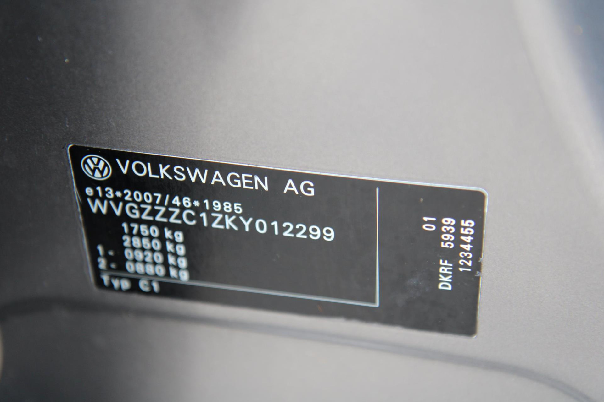 47377014-50.jpg