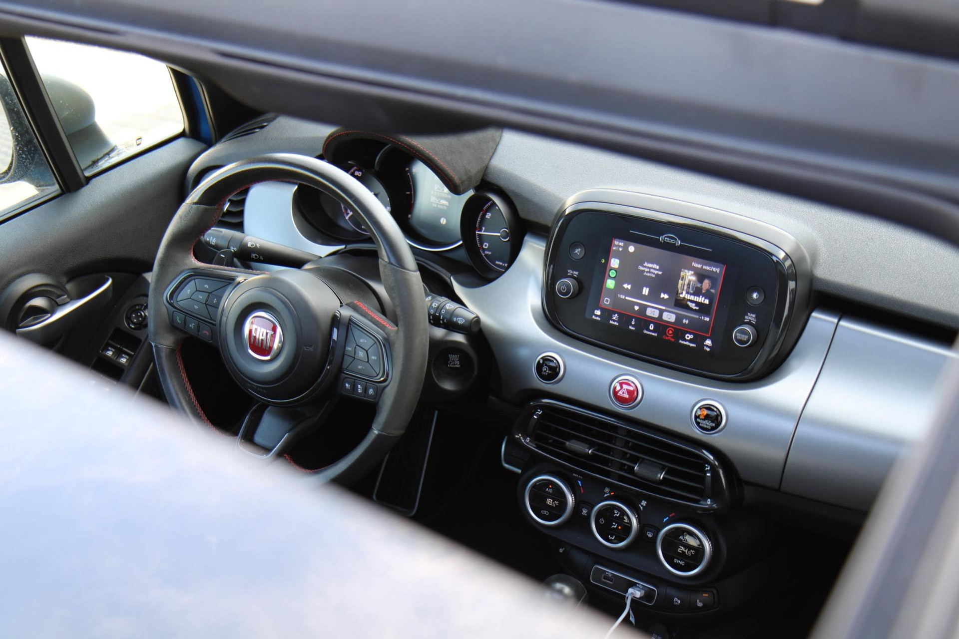47509796-28.jpg