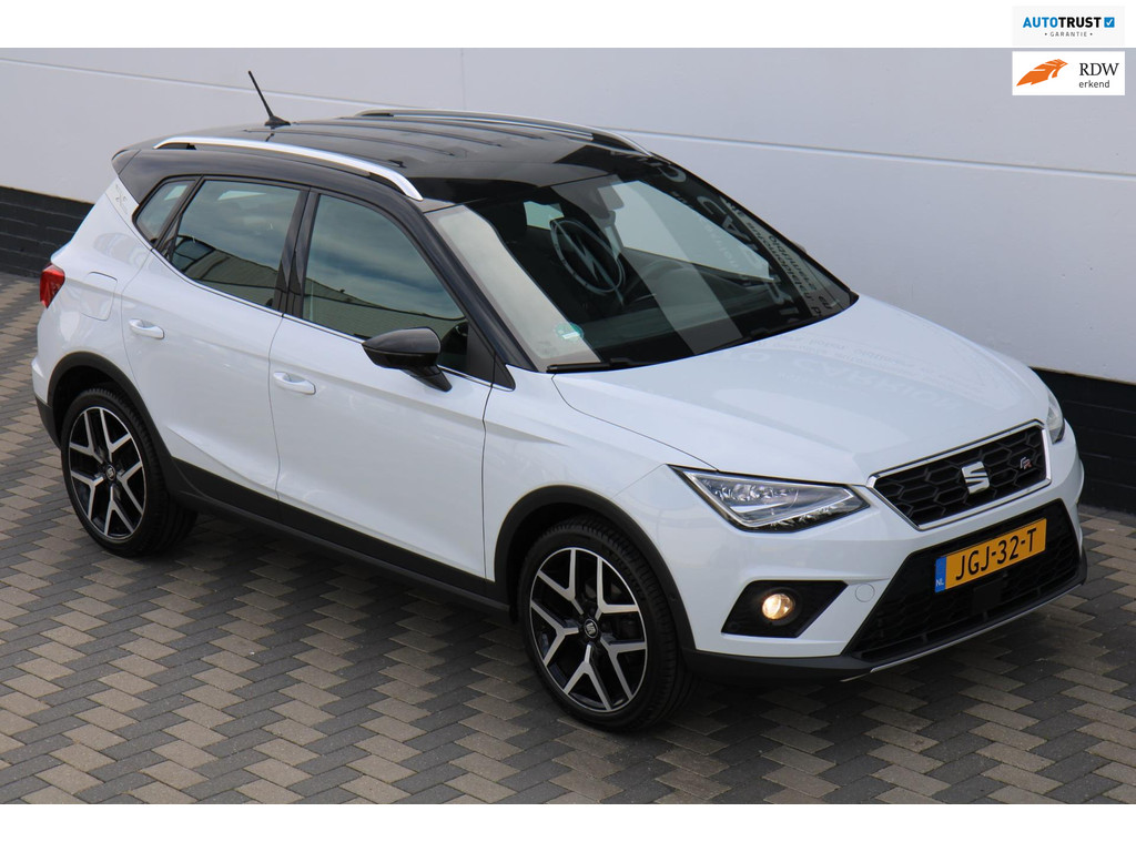 52827991-95.jpg