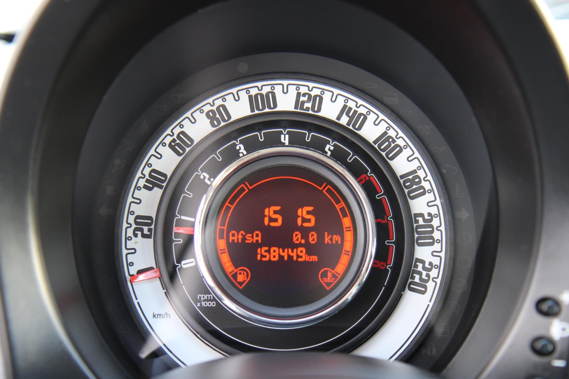 47635789-11.jpg