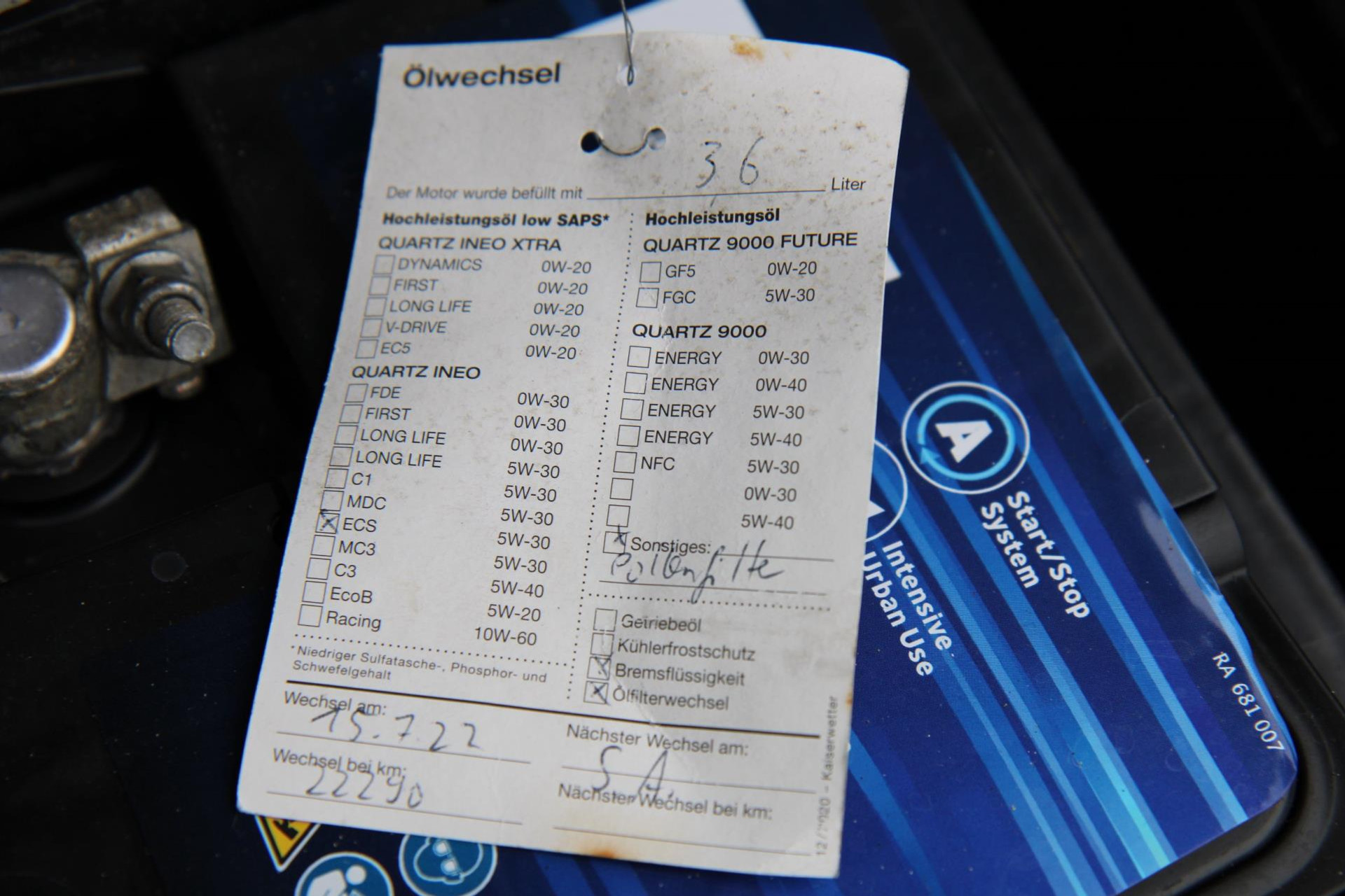 47716594-40.jpg