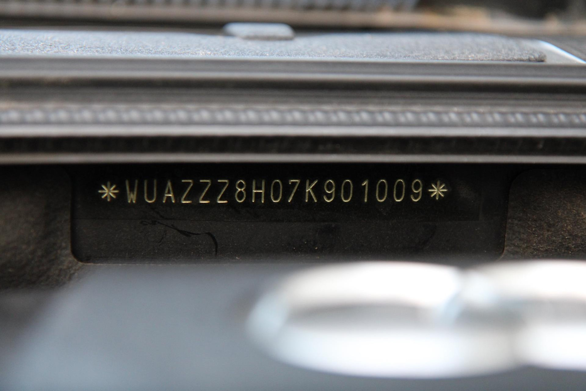 47767946-35.jpg