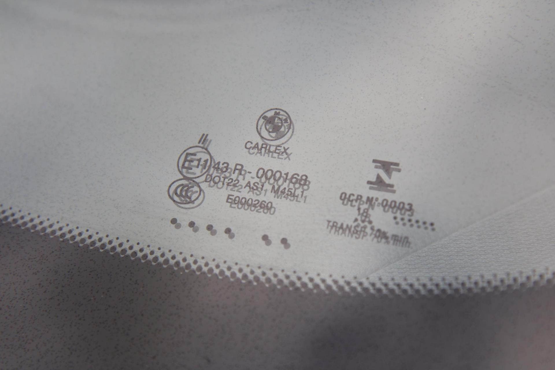 48378100-41.jpg