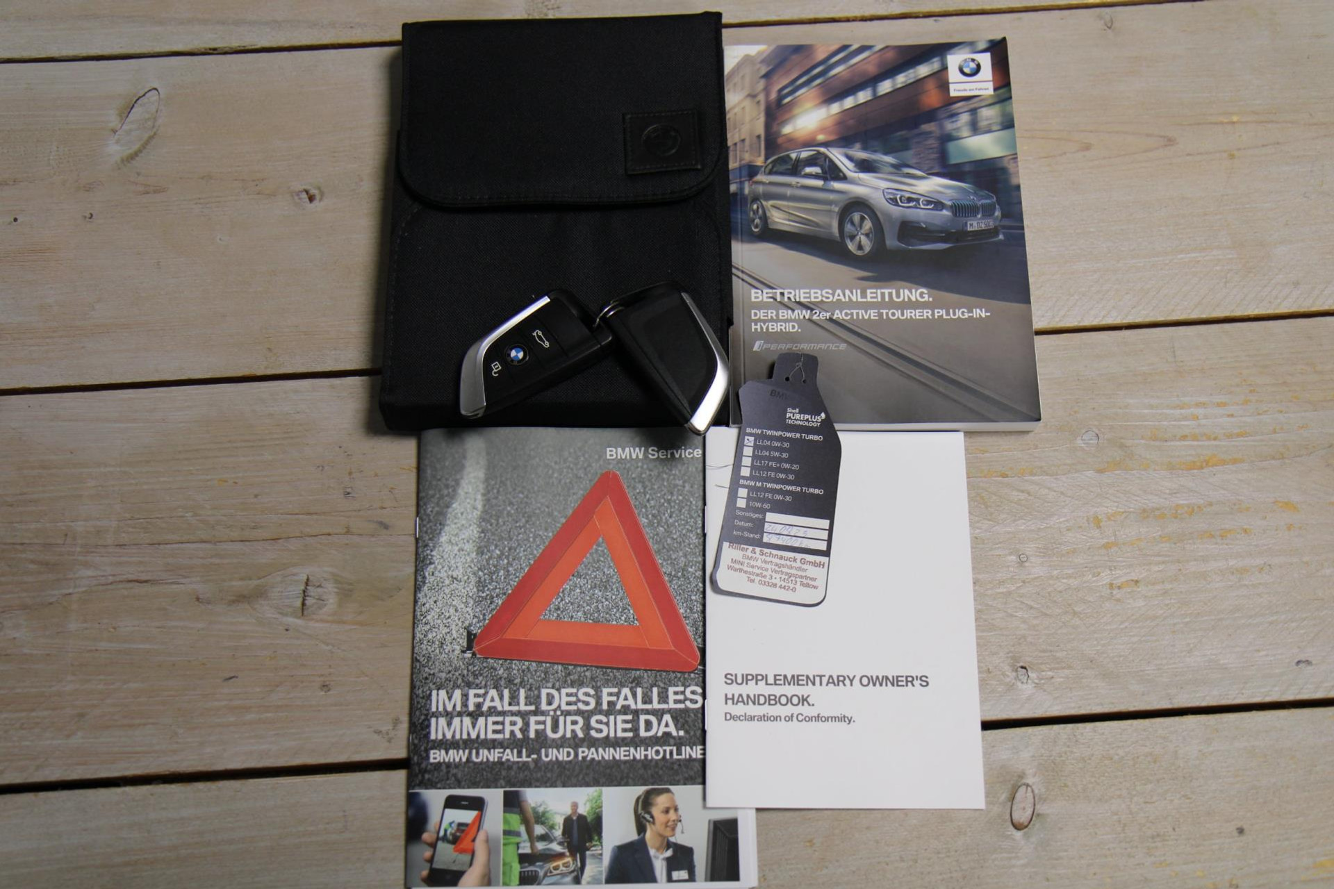 48378100-51.jpg