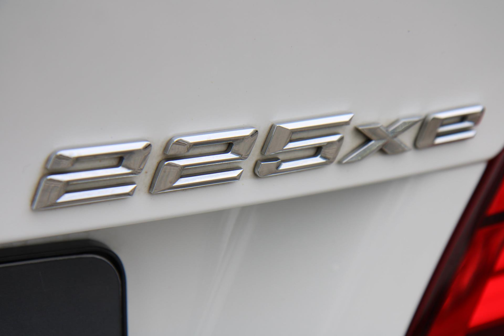 48378100-58.jpg