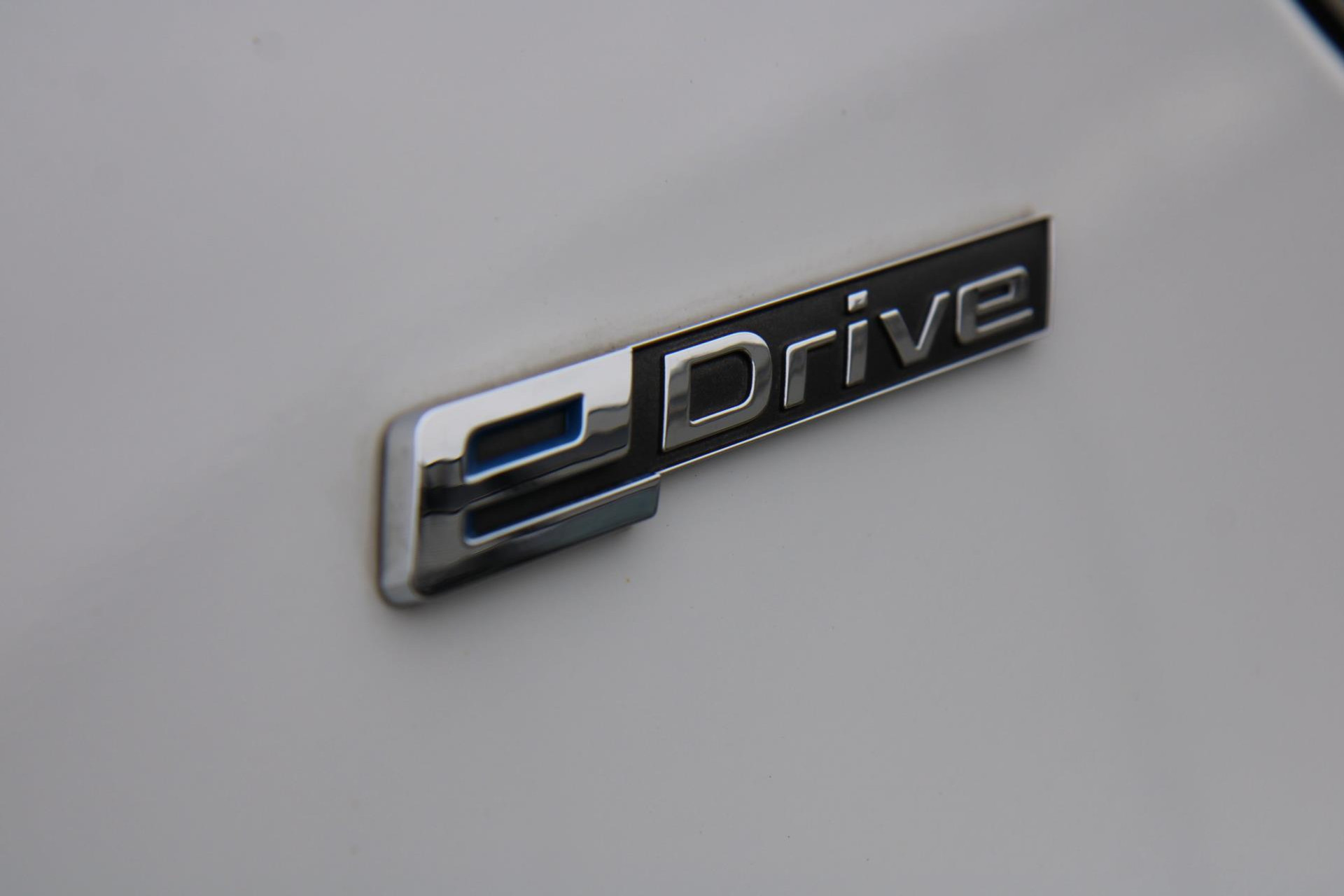 48378100-59.jpg