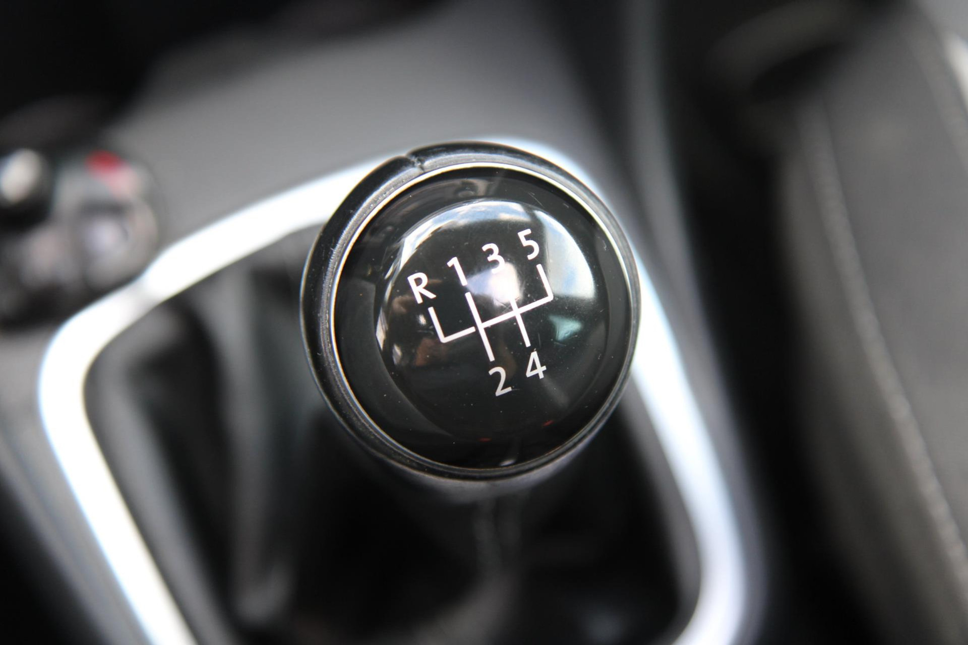 48657194-21.jpg