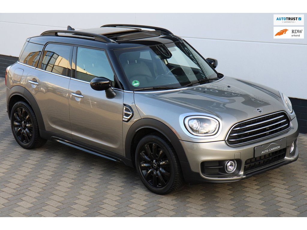 53185496-76.jpg