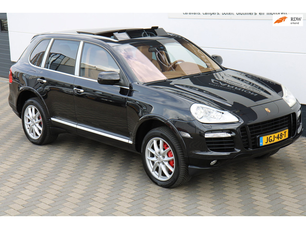 54567832-93.jpg